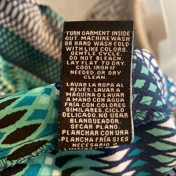 Zac & Rachel Blouse - Picture 5 of 10